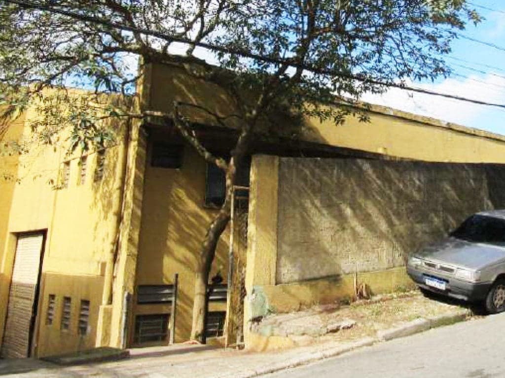 Galpão de 351m² em Leilão — Rua Poaca, s/nº, Inamar, Diadema