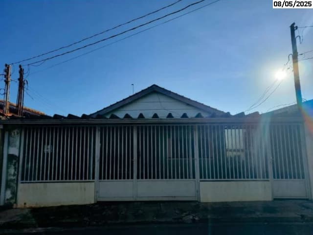 Casa em terreno de 300m² em Leilão — Rua França Junior, nº 559, Campos Elíseos, Ribeirão Preto