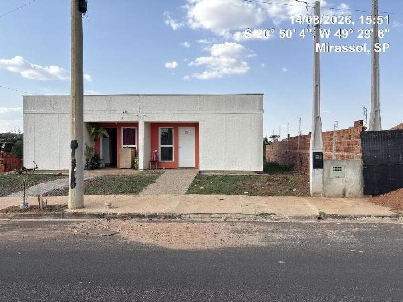 Casa de 48m² em Leilão — Rua Pedro Luiz Nogueira, nº 201, Jardim Girassol, Mirassol