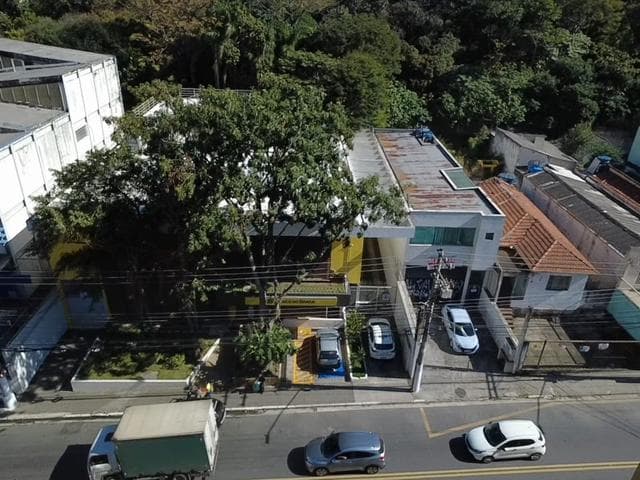 Comercial em Leilão — Rua Guerino Giovani Leardini, 95, Pirituba, São Paulo