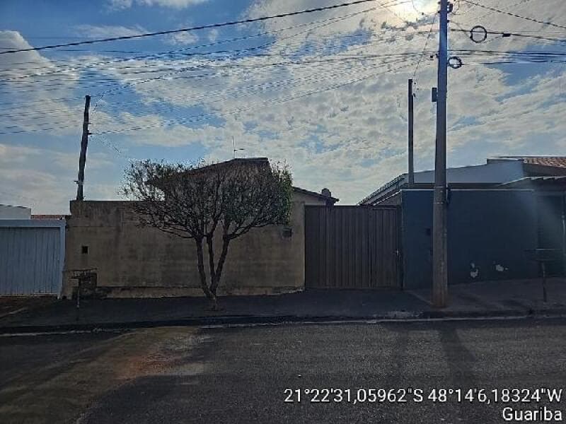 Casa de 57m² em Leilão — Avenida Alzira Dos Santos Petrovich, nº 260, LT 545 QD 26, Guariba