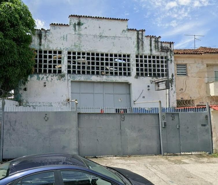 Prédio de 550m² em Leilão — Rua Teixeira Ribeiro, nº 246, Ramos, Rio de Janeiro