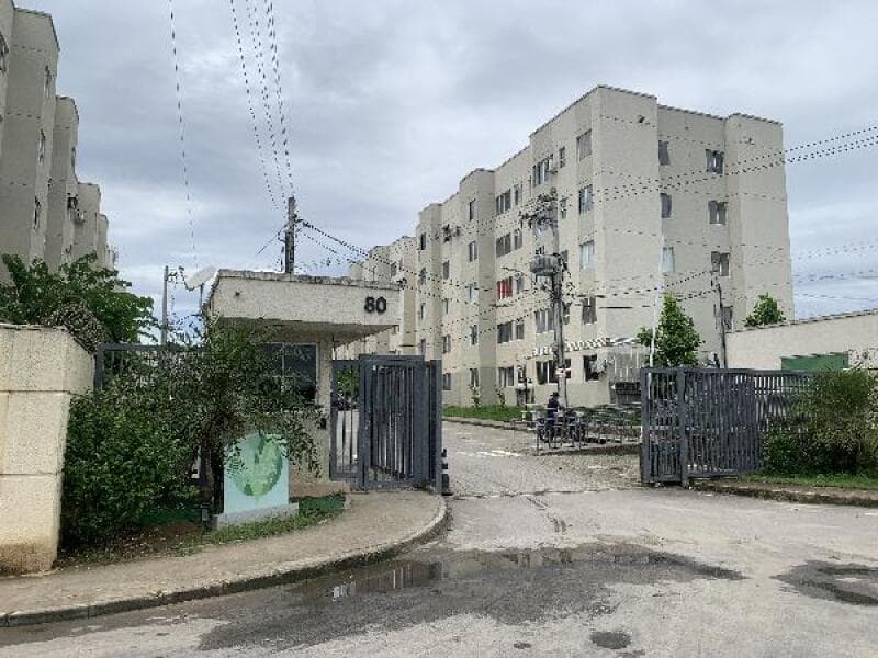 Apartamento em leilão extrajudicial em São Vicente, Belford Roxo — Rua Sargento Geraldo Pedro de Souza, nº 80 Apto. 101, PNE BL 06 LT 01 QD 123