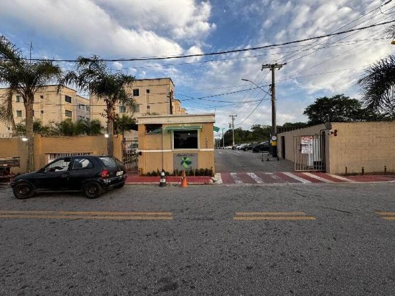 Apartamento em leilão extrajudicial em São José do Barreto, Macaé — Avenida Otoniel Gomes Tavares, nº 1391 Apto. 202, BL 1 VG 11