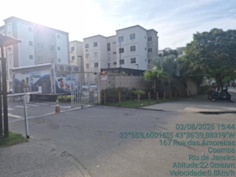Apartamento em leilão extrajudicial em Cosmos, Rio de Janeiro — Rua Das Amoreiras N. 248 Apto. 506, BL 5