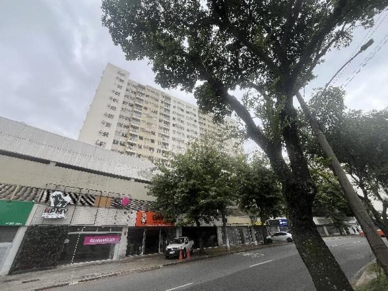 Apartamento em leilão extrajudicial em Del Castilho, Rio de Janeiro — Estrada Adhemar Bebianno N. 257 Apto. 612, BL 1