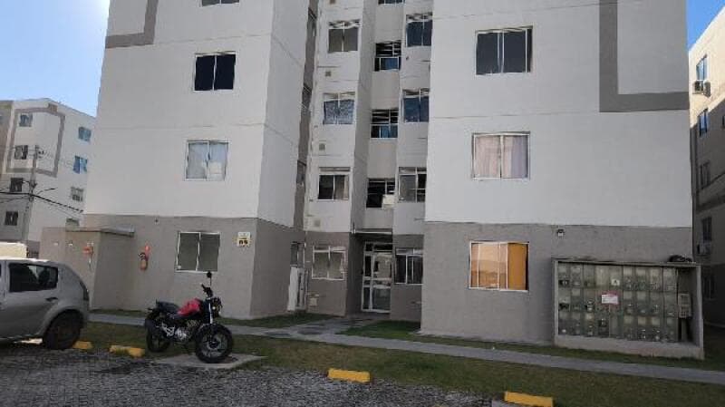 Apartamento em leilão extrajudicial em Santa Cruz, Rio de Janeiro — Estrada de Santa Eugenia N. 3200 Apto. 305, BL 9