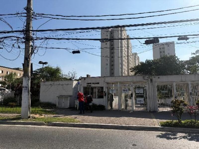 Apartamento em leilão extrajudicial em Pirajussara, São Paulo — Estrada do Campo Limpo N. 5785 Apto. 73, TR 3