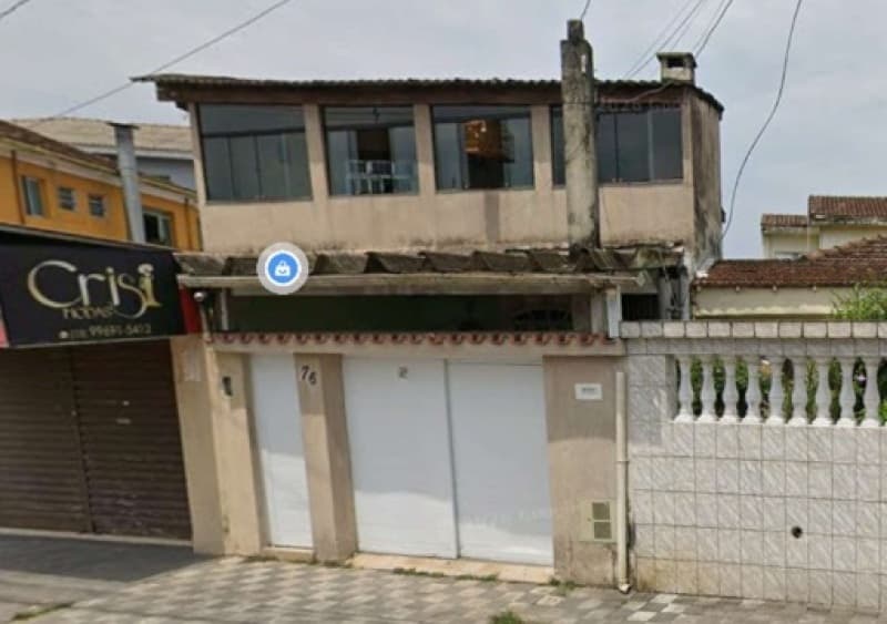 Casa em leilão judicial em Jardim Santense (Vicente de Carvalho), Guarujá — Rua Maranhão, 356