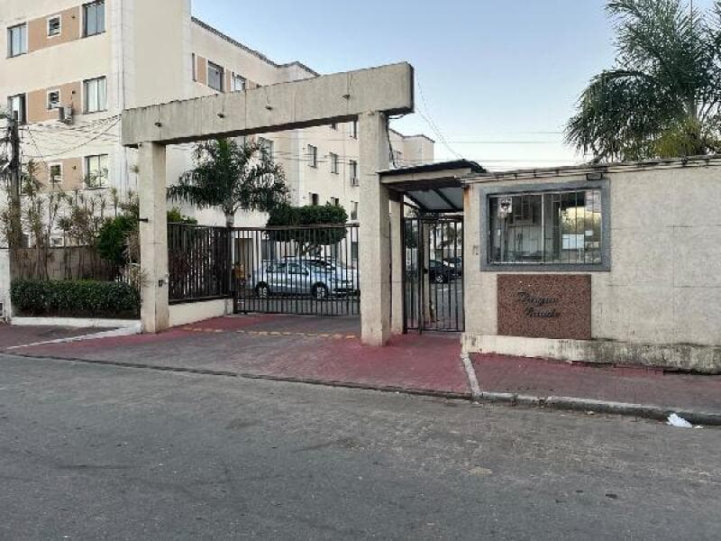 Apartamento em leilão extrajudicial em Novo Jockey, Campos dos Goytacazes — Rua João Cabral de Melo Neto, nº 81 Apto. 105, Bl 11