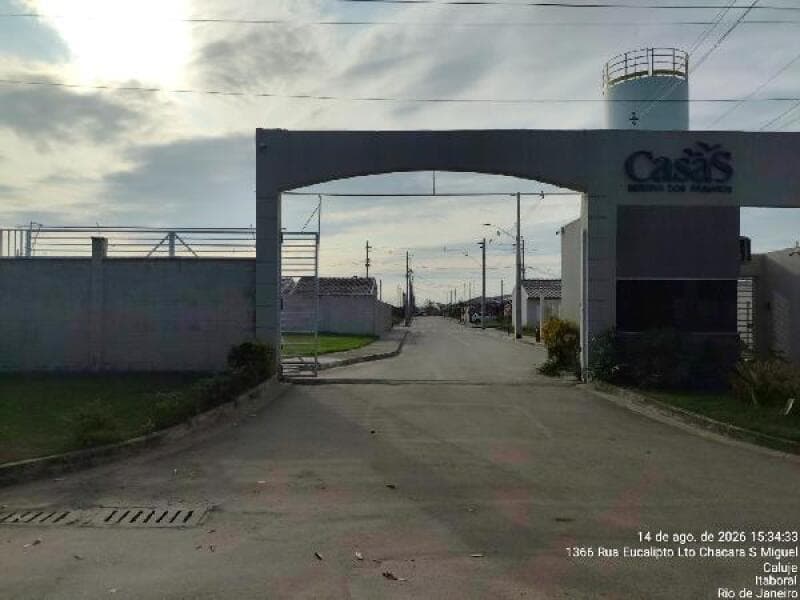 Casa em leilão extrajudicial em Caluge, Itaboraí — Estrada Ademar Ferreira Torres, nº 14, QD I