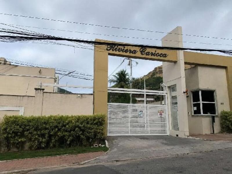 Apartamento em leilão extrajudicial em Encantado, Rio de Janeiro — Rua Joaquim Martins N. 517 Apto. 102, Bl 02