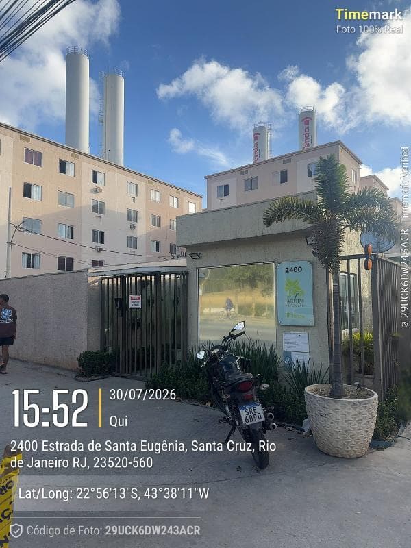 Apartamento em leilão extrajudicial em Santa Cruz, Rio de Janeiro — Estrada de Santa Eugenia N. 2400 Apto. 101, Bl 5