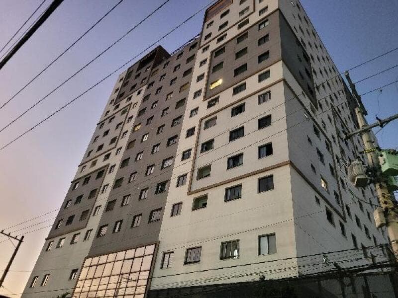 Apartamento em leilão extrajudicial em Bonfim, Osasco — Rua Andre Rovai N. 366 Apto. 204, Ala C