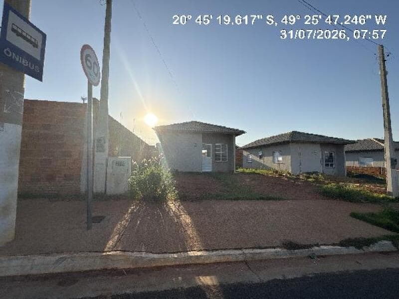 Casa em leilão extrajudicial em Bela Vista, São José do Rio Preto — Avenida Gracinda Maria Fernandes, nº 1240