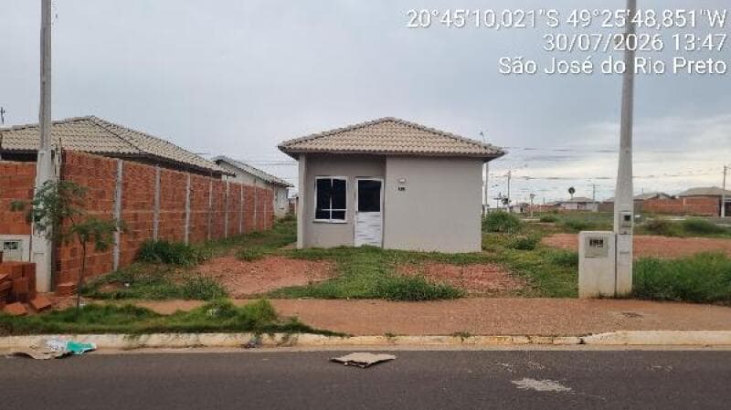 Casa em leilão extrajudicial em Bela Vista, São José do Rio Preto — Rua Verginia Claudina da Silva Lopes, nº 941
