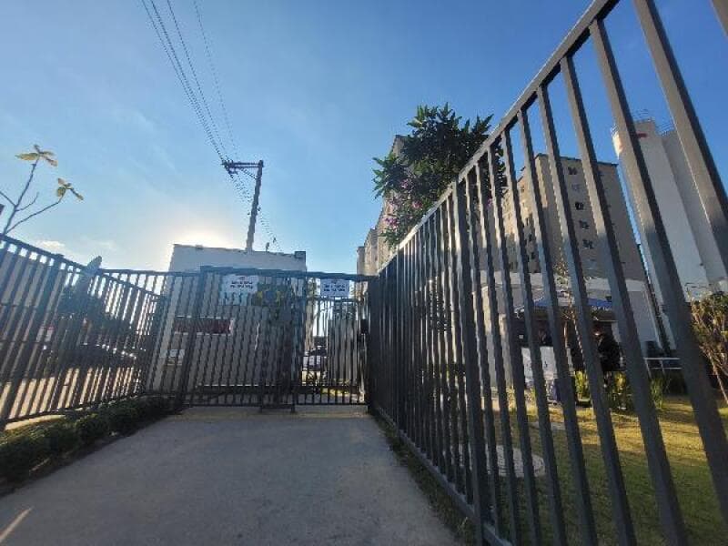 Apartamento em leilão extrajudicial em Itaquera, São Paulo — Avenida Adriano Bertozzi, nº 908 Apto. 22, Bl 01