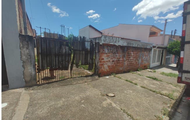 Casa em leilão judicial em Jardim Morada do Sol, Indaiatuba — Rua Francisco Cantelli, 732