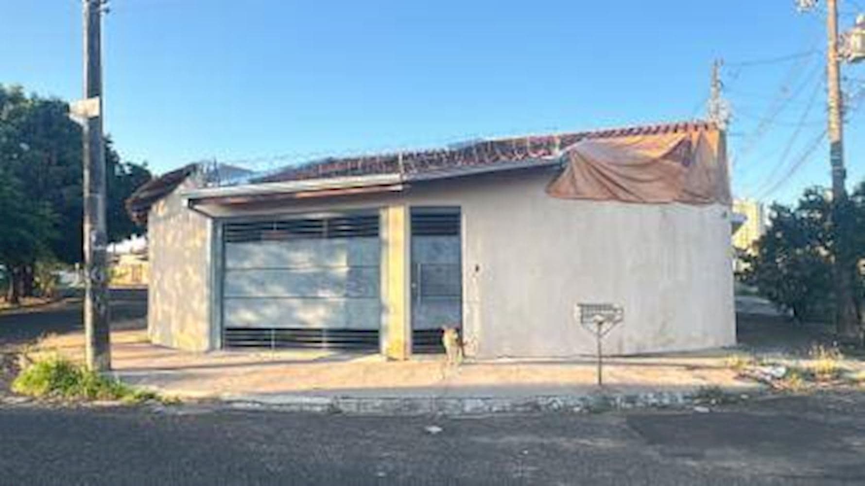 Casa em leilão extrajudicial em Jardim Solange, Bauru — Rua Alfeu Cariola, 4-11