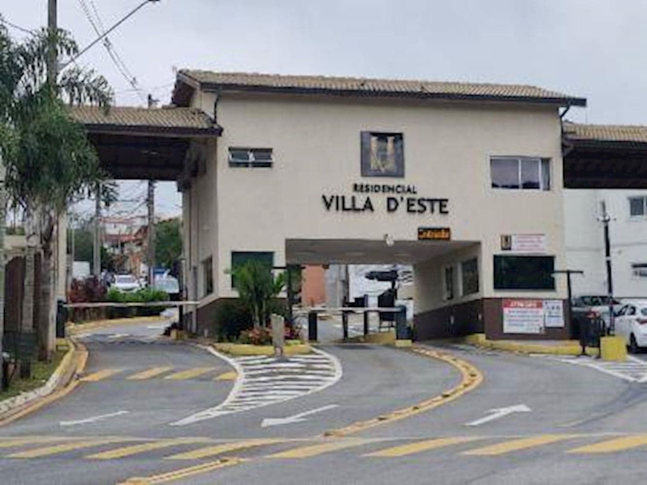 Casa em leilão extrajudicial em Jardim Rio das Pedras, Cotia — Rua Potengi, 1459