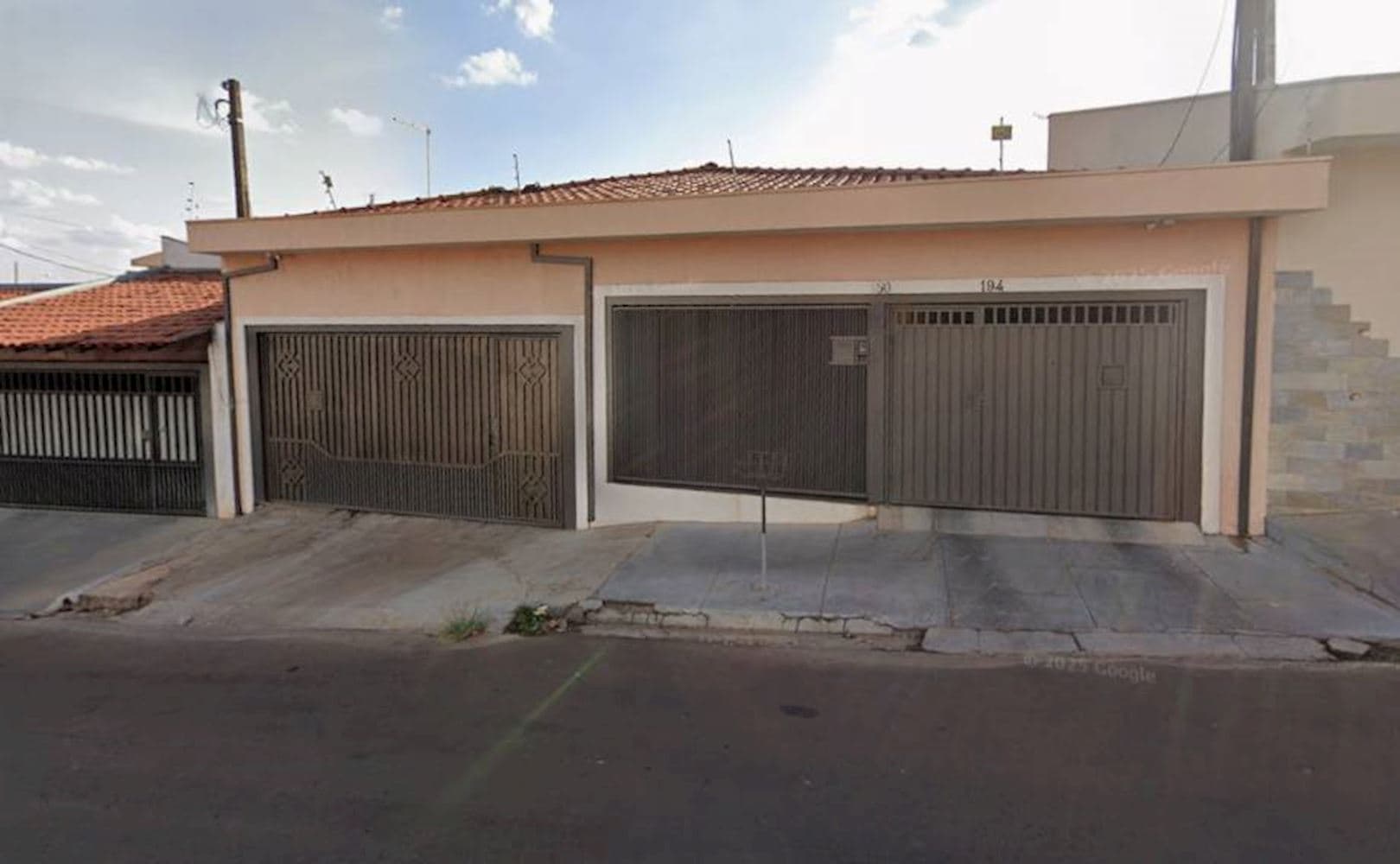 Casa em leilão extrajudicial em Jardim Social Belvedere, São Carlos — Rua Luiz Arnaldo Wenzel, 80