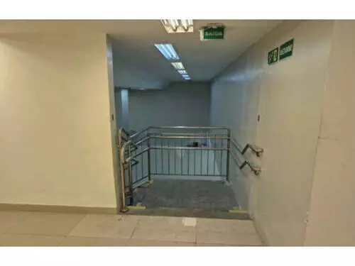 Comercial em leilão extrajudicial em Botafogo, Rio de Janeiro — Rua da Passagem, nº 114