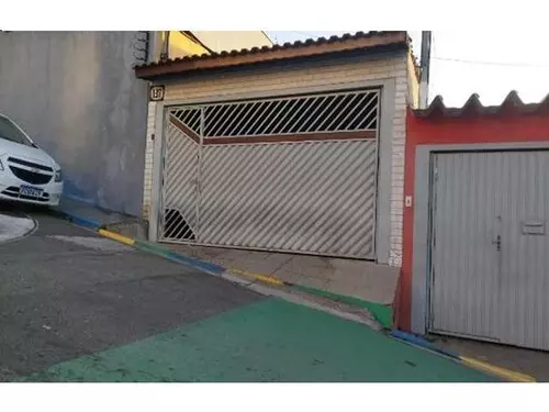 Casa em leilão extrajudicial em Jardim Santa Maria, Guarulhos — Rua Brejo Grande, 137