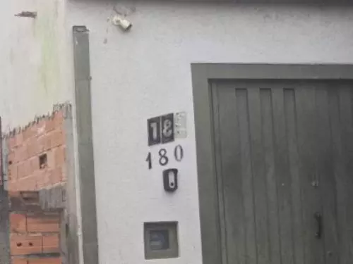 Casa em leilão extrajudicial em Jardim Porto Seguro, Ribeirão Preto — Rua Professor Rodarte Ballaben, 180