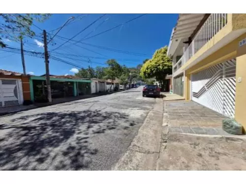 Casa em leilão extrajudicial em Jardim Rosa Maria, São Paulo — Rua Octávio Modolin, nº 151