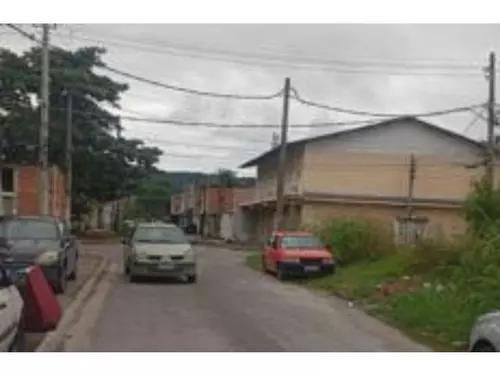Casa em leilão extrajudicial em Guaratiba, Rio de Janeiro — Rua Simão Isaac Benjó, nº 245