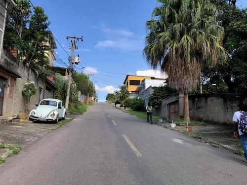 Casa em leilão extrajudicial em Piam, Belford Roxo — Rua Francisco Leite, nº 16