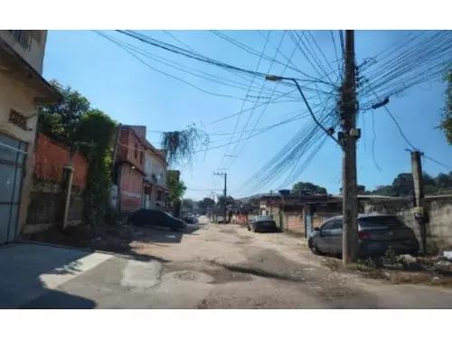 Casa em leilão extrajudicial em Santa Rita, Nova Iguaçu — Rua Sílvia, nº 102