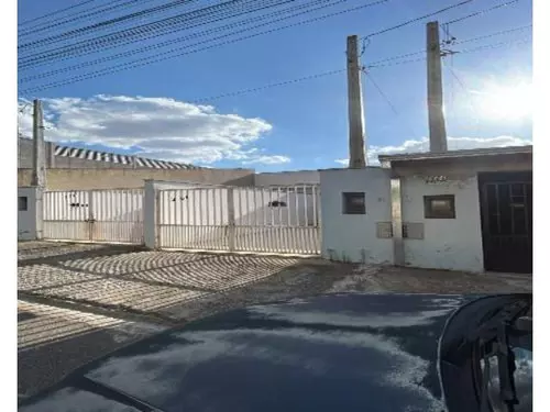 Casa em leilão extrajudicial em Jardim Itália, Sorocaba — Rua Manoel Ferreira da Silva, nº 261, casa 3