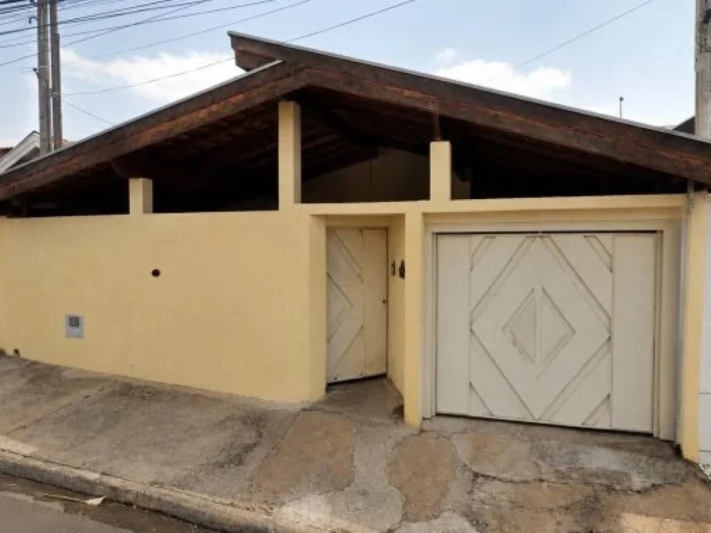 Casa em leilão judicial em Jardim Ipê VI, Mogi Guaçu — Rua Antônio Ferreira Filho, 213
