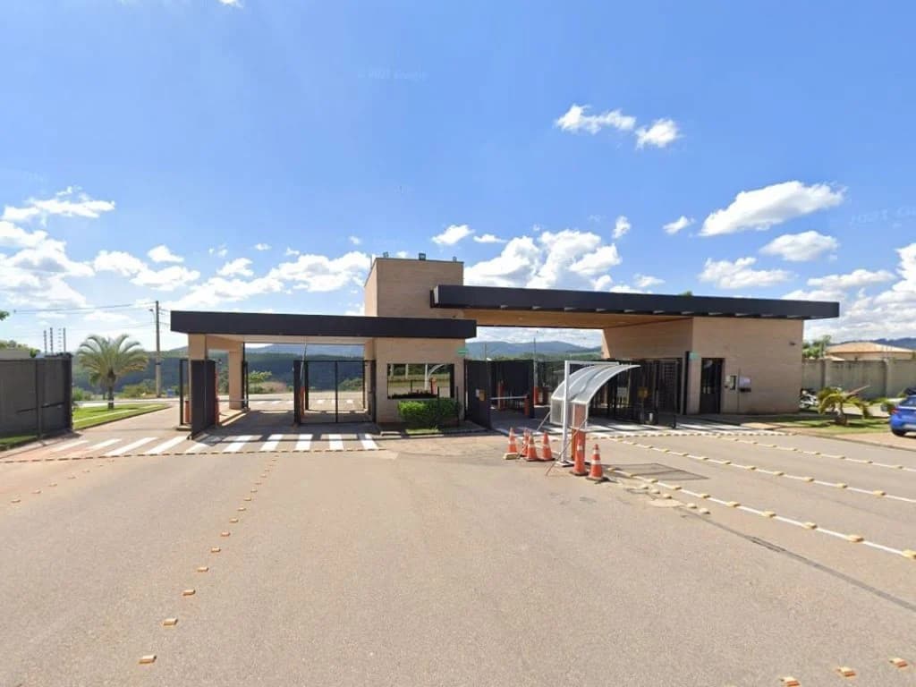 Terreno em leilão judicial em Residencial Terras Nobres, Itatiba — Rua Elizabete Bredariol, Lt 09 da Qd U
