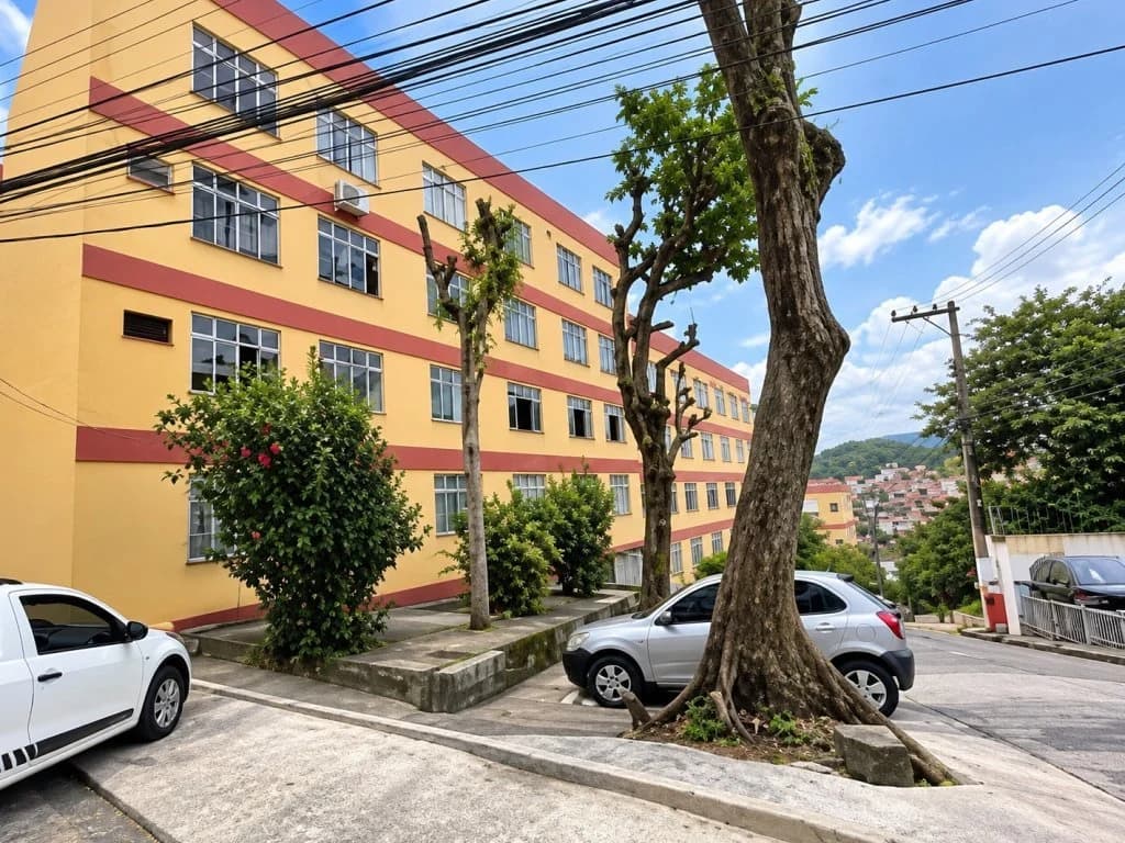 Apartamento em leilão extrajudicial em Lins de Vasconcelos, Rio de Janeiro — Rua Heráclito Graça, nº 347