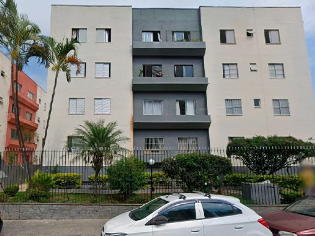 Apartamento em leilão judicial em Vila Camargos, Guarulhos — Rua Antônio Mussa, 108, AP 112