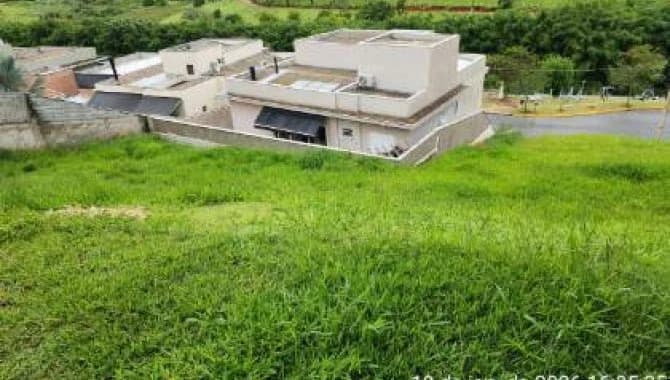 Terreno em leilão extrajudicial em Jardim América, Bragança Paulista — Alameda dos Castelos, Condomínio Villa Real de Bragança