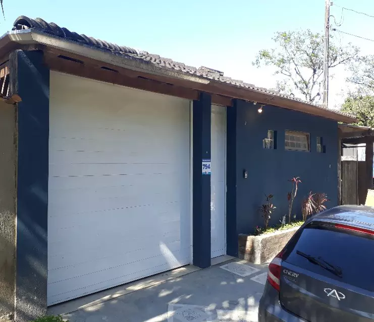 Casa em leilão extrajudicial em Maresias, São Sebastião — Rua Olímpio Romão César, nº 794