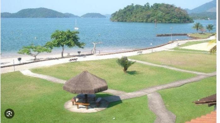 Terreno em leilão extrajudicial em Bracuí (Cunhambebe), Angra dos Reis — Av. Boulevard Mar Azul, s/n