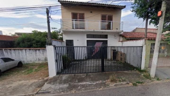 Casa em leilão extrajudicial em Jardim Boa Esperança, Sorocaba — Rua Jose Pallares Fernandes, 52 / 48