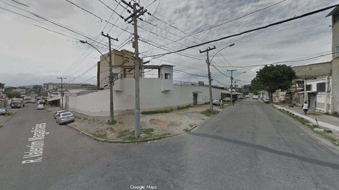 Comercial em leilão extrajudicial em Vigário Geral, Rio de Janeiro — Rua Fernandes Da Cunha, nº 326