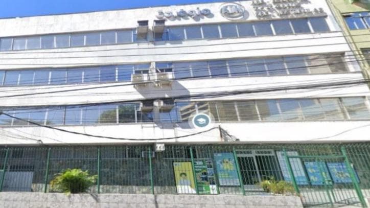 Prédio em leilão extrajudicial em Méier, Rio de Janeiro — Rua Oldegard Sapucaia, 17