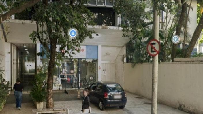 Comercial em leilão extrajudicial em Botafogo, Rio de Janeiro — Rua Voluntários da Pátria, nº 126
