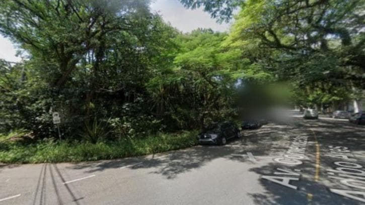 Terreno em leilão extrajudicial em Morumbi, São Paulo — Avenida Comendador Adibo Ares, nº 984