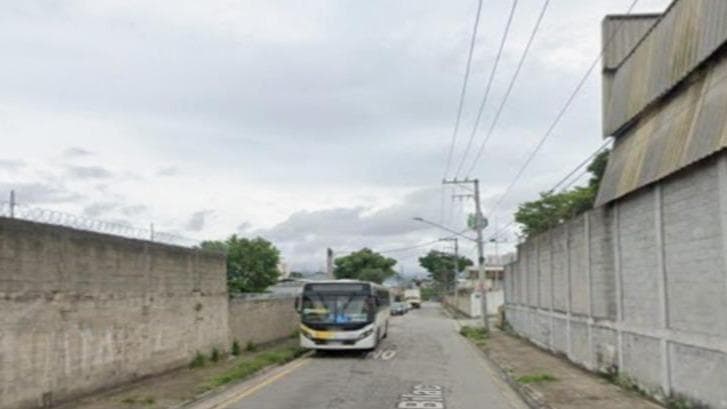 Terreno em leilão extrajudicial em Vila Flora, Guarulhos — R. Olavo Bilac, LOTE 16, Vila Flora