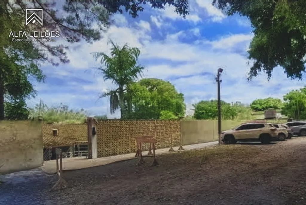 Chácara em leilão judicial em Água do Sobrado, Bauru — Chácara Chaparral, setor 5, quadra 1123, lote 001-8