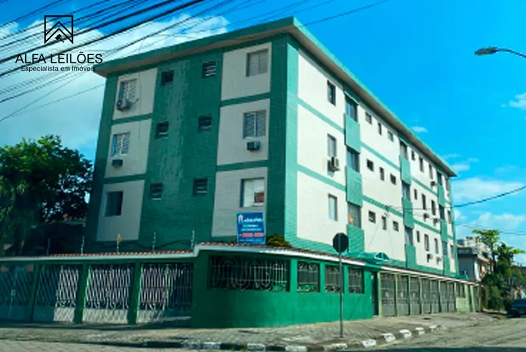 Apartamento em leilão judicial em Parque Bitaru, São Vicente — Rua Bento Viana, n° 355, Apartamento nº 31 do Condomínio Edifício Janaína