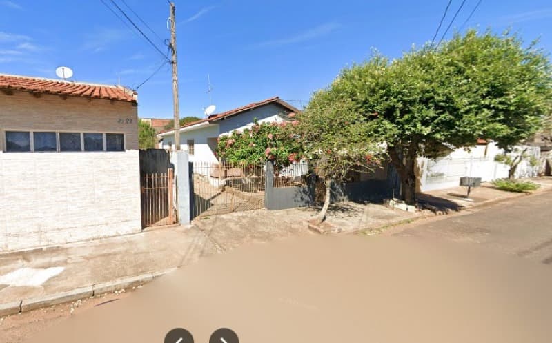 Casa em leilão judicial em Vila Ipiranga, Bauru — Rua Tamandaré, 2839- Lote R, Quadra 12