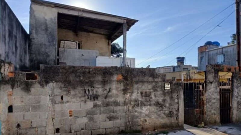 Casa em leilão judicial em Itaquera, São Paulo — Rua Cacique, 65
